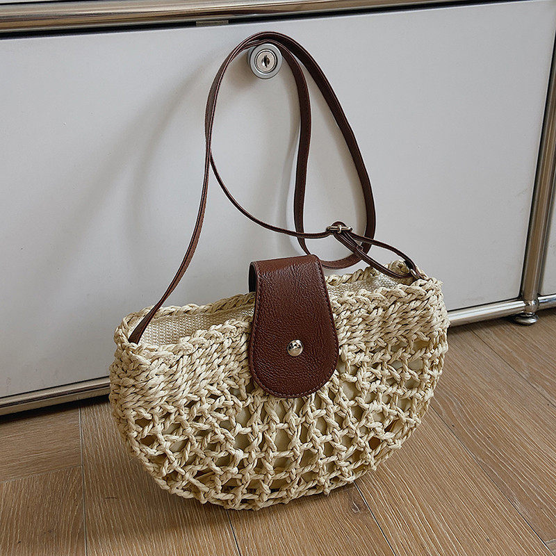 カゴバッグ 手編み風半月型カゴバッグショルダー