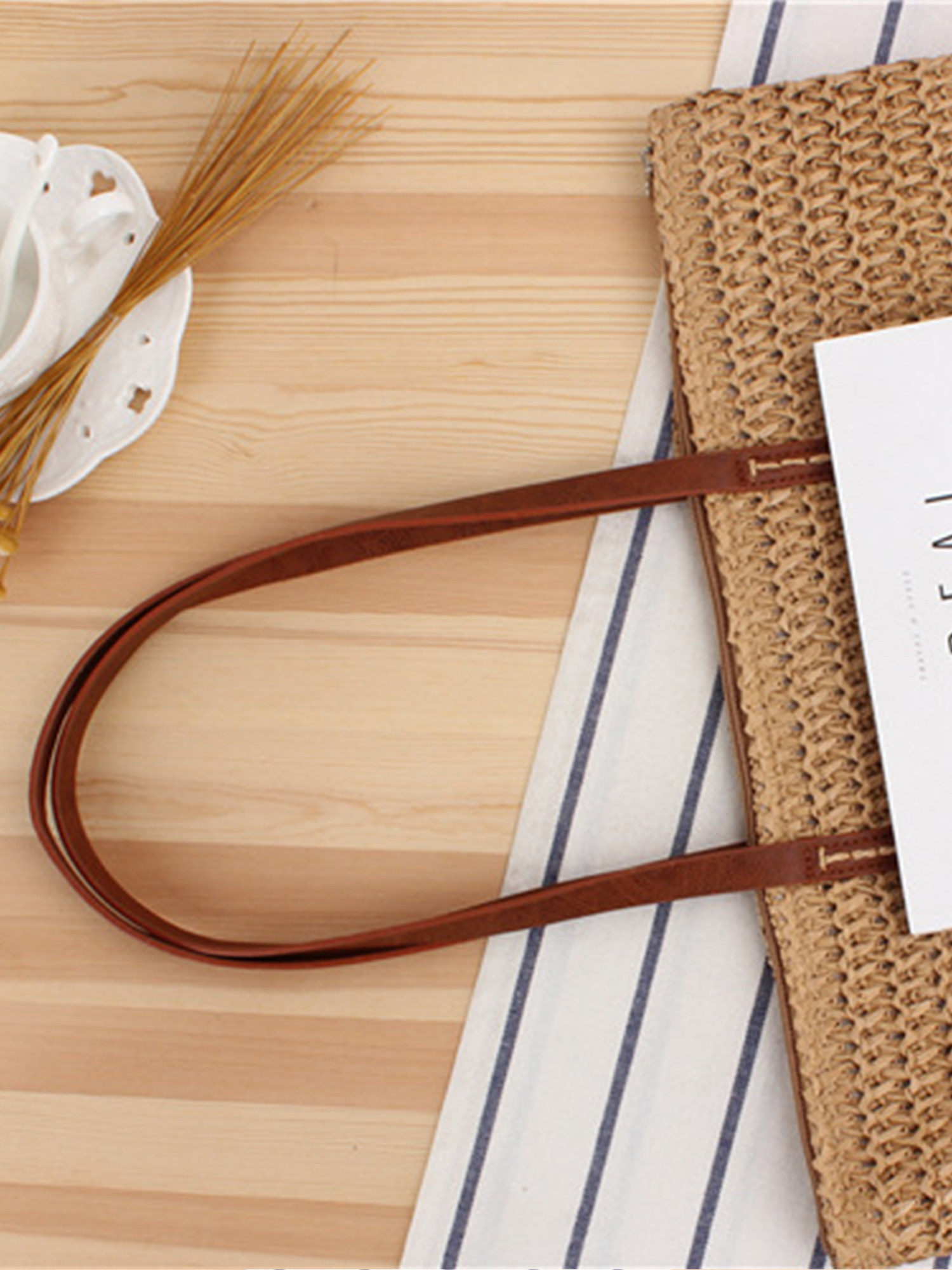 カゴバッグ 手編み風ナチュラル素材の大容量トート型バッグ