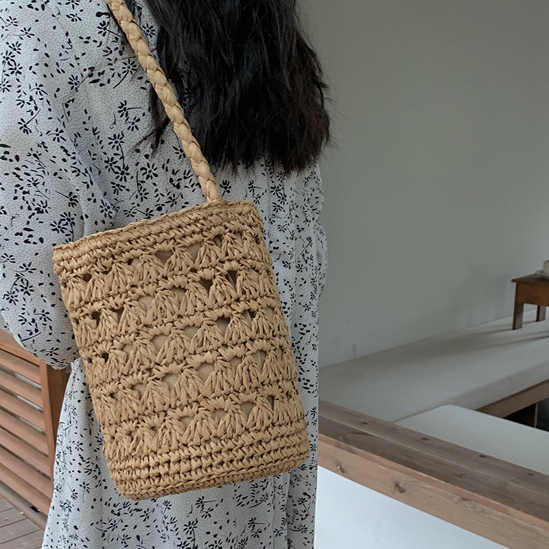 カゴバッグ 涼やか手編み柄ショルダーかごバッグ