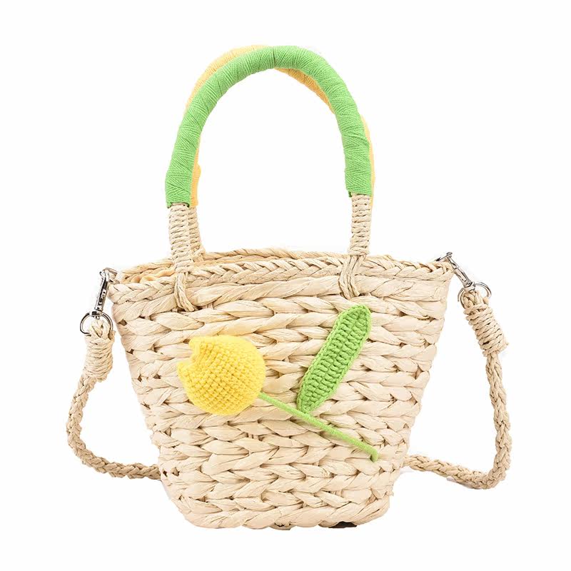 カゴバッグ フルーツモチーフ付き編み込みカゴバッグ