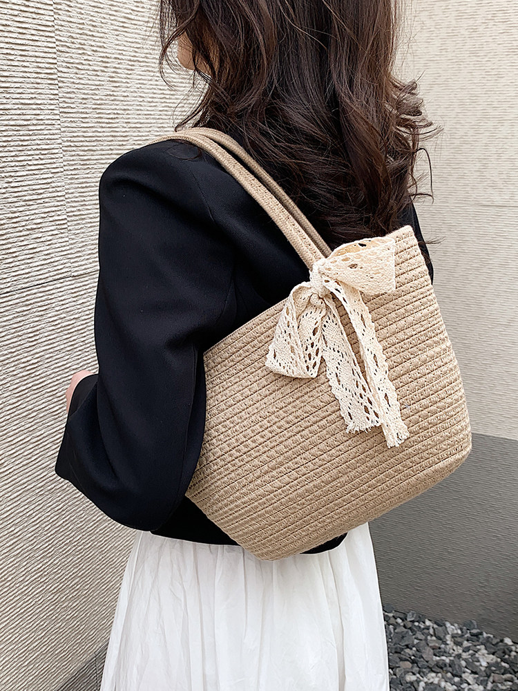 カゴバッグ レース編みリボン付き天然素材のカゴバッグハンドバッグ