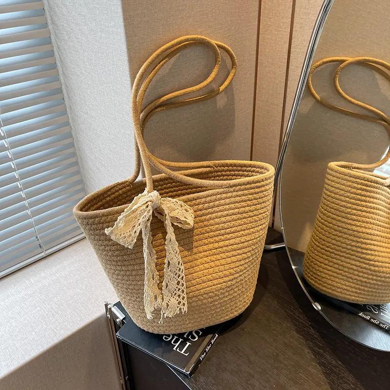 カゴバッグ レース飾り編み込みかごトート
