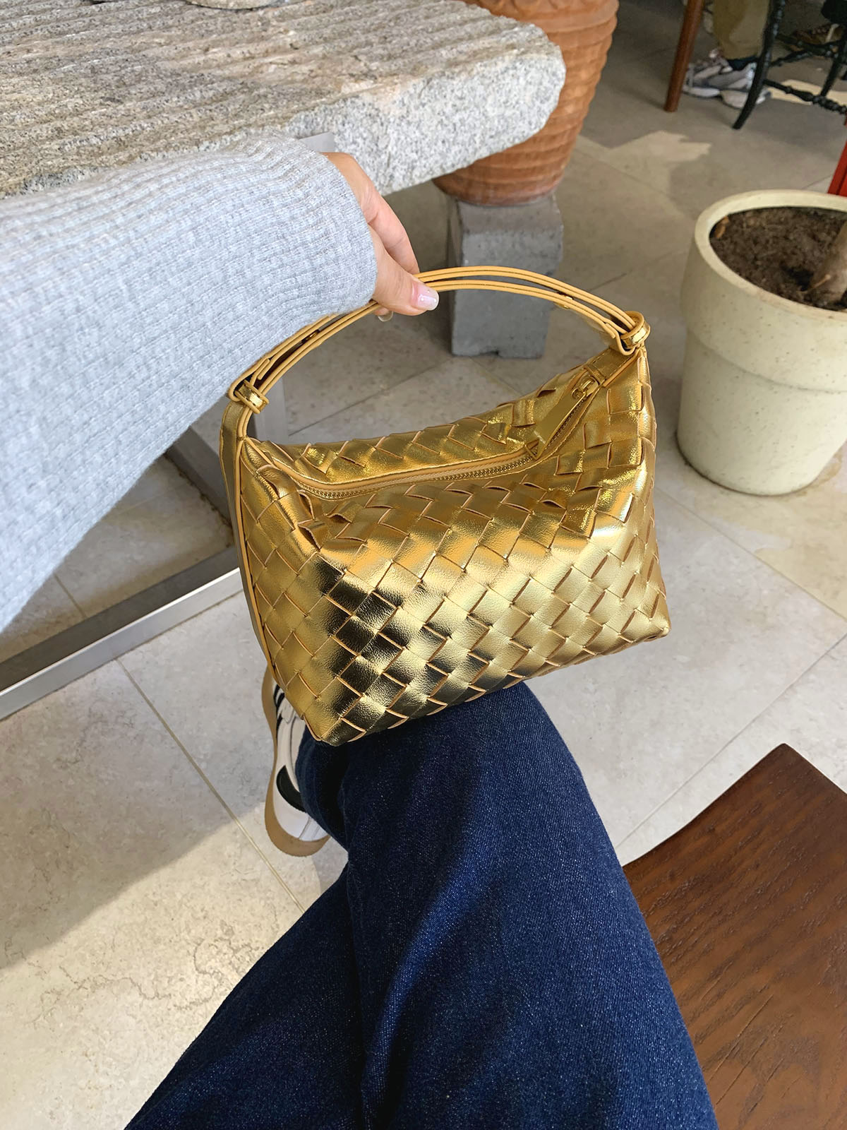カゴバッグ 編み込み光沢ミニハンドル