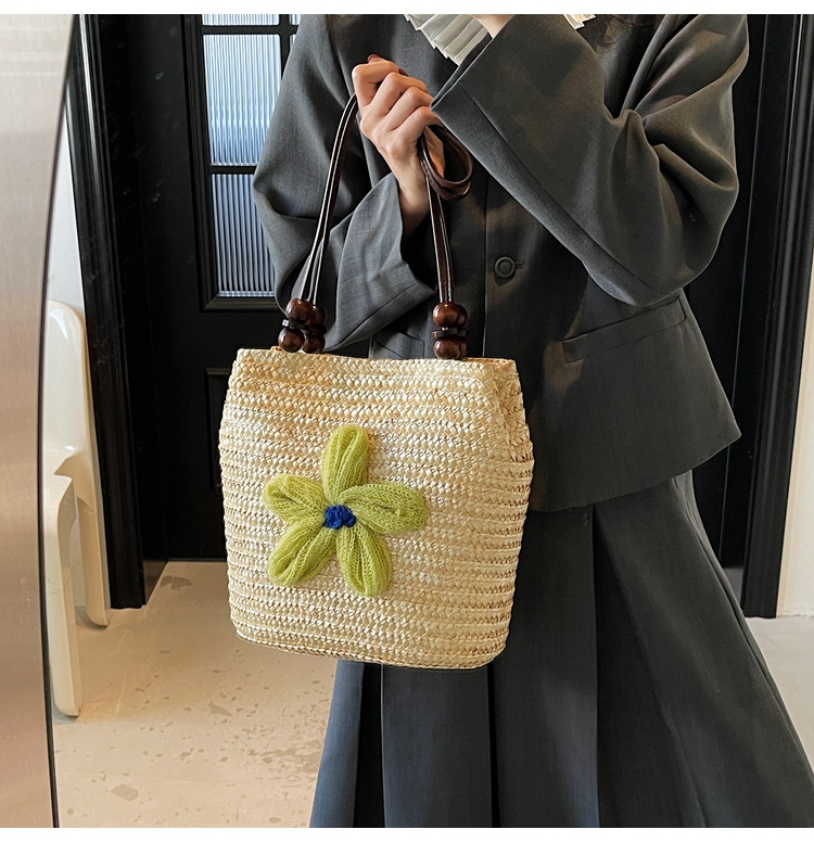 カゴバッグ 花飾りチューリップかごショルダーバッグ