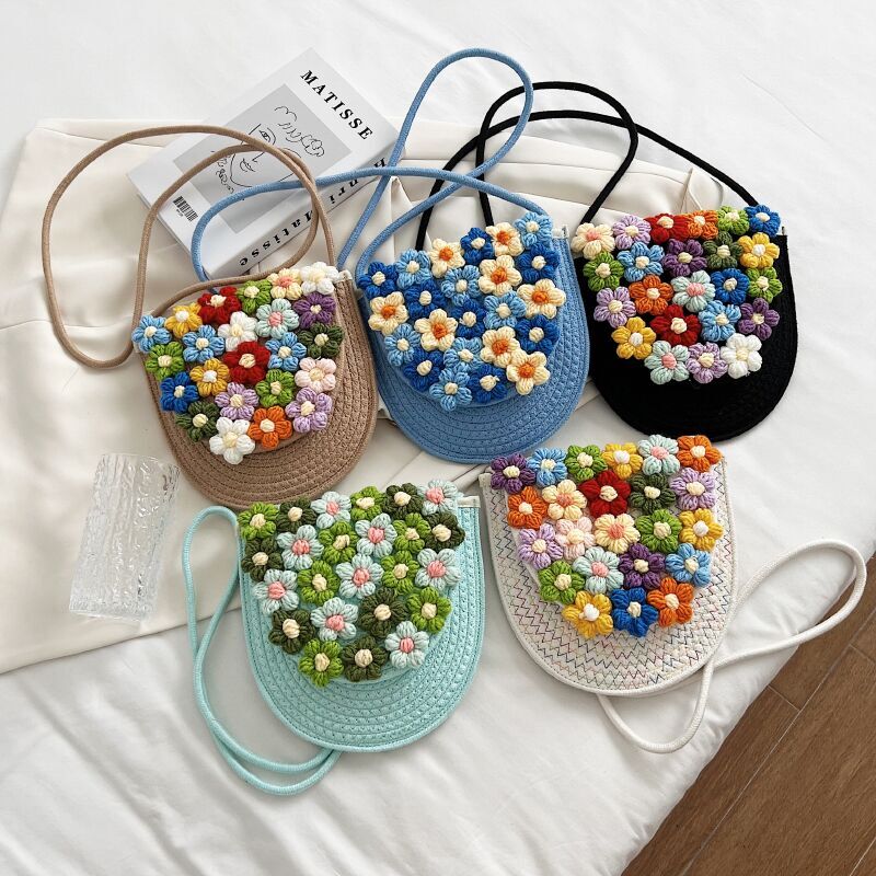 カゴバッグ 花モチーフ刺繍円形ショルダーかごバッグ