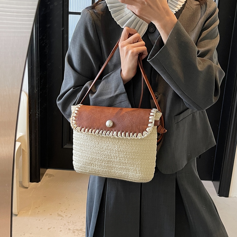 カゴバッグ 手編みパール留めストローショルダー