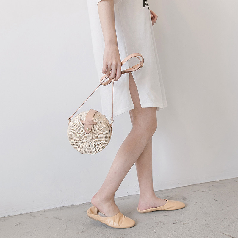 カゴバッグ 天然素材の円形ラタン編みショルダーかごバッグ