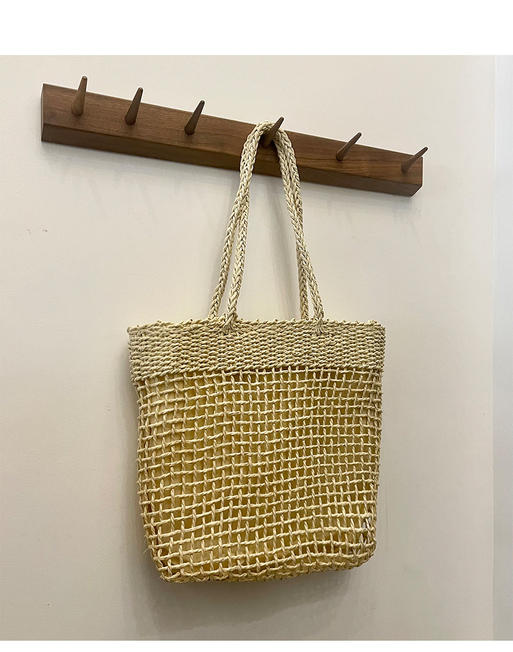 カゴバッグ 透かし編みが涼しげな手編み風トート型バッグ