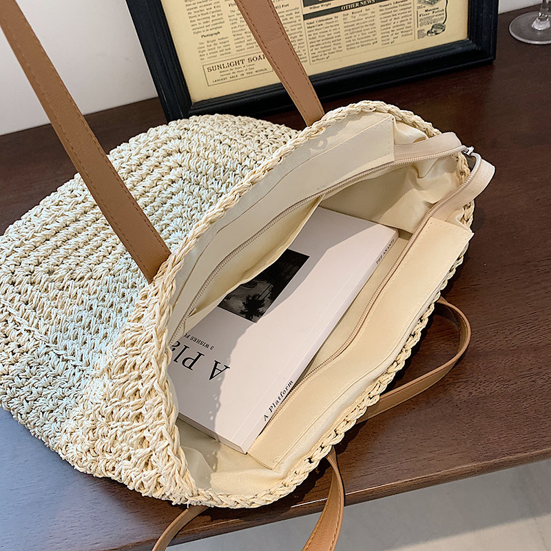 カゴバッグ 渦巻き編み込みラウンド型トート