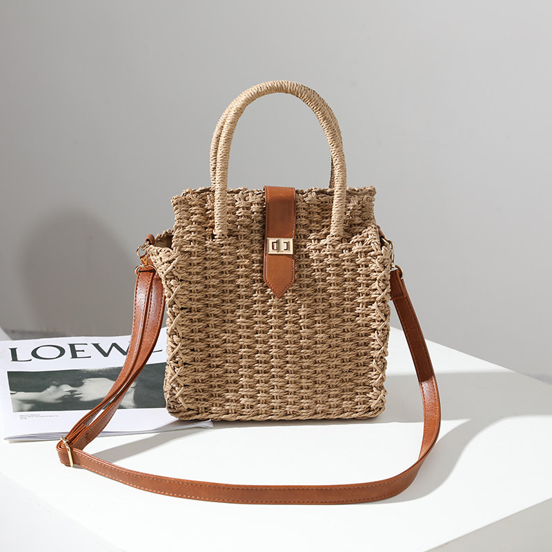 カゴバッグ 天然素材編み込み金具付き二通り持ちカゴバッグ
