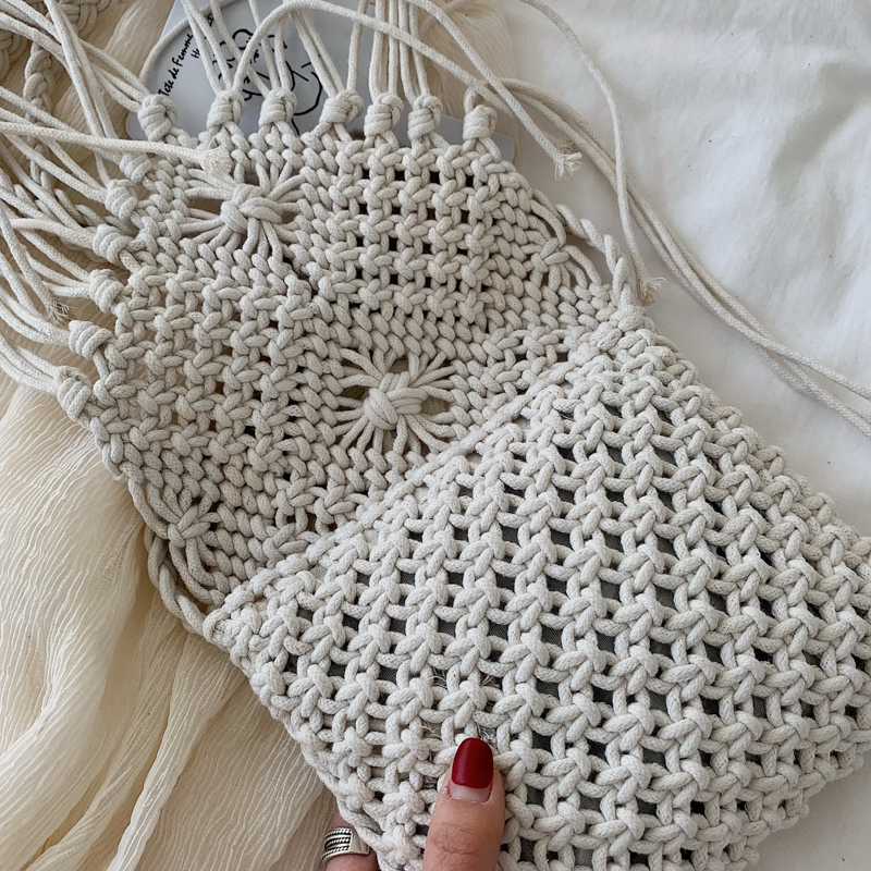 カゴバッグ 手編み風マクラメフリンジ付きショルダーバッグ