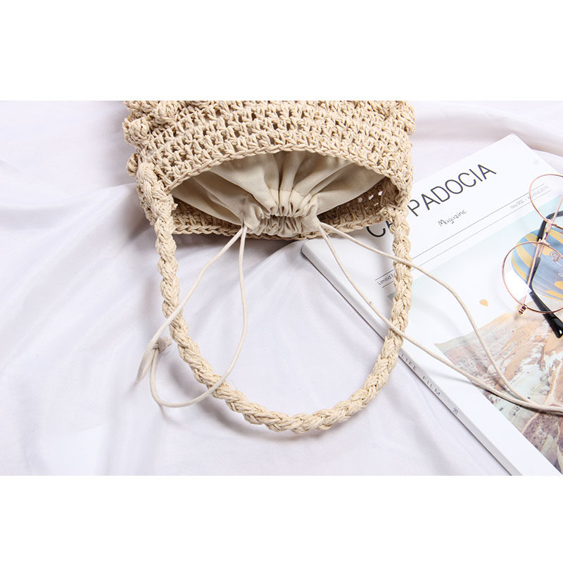 立体編み模様の巾着型バケツ型カゴバッグ