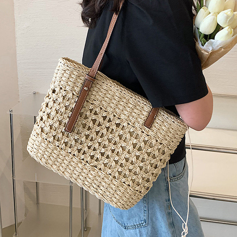 カゴバッグ 透かし編みが涼しげな天然素材のかごトートバッグ