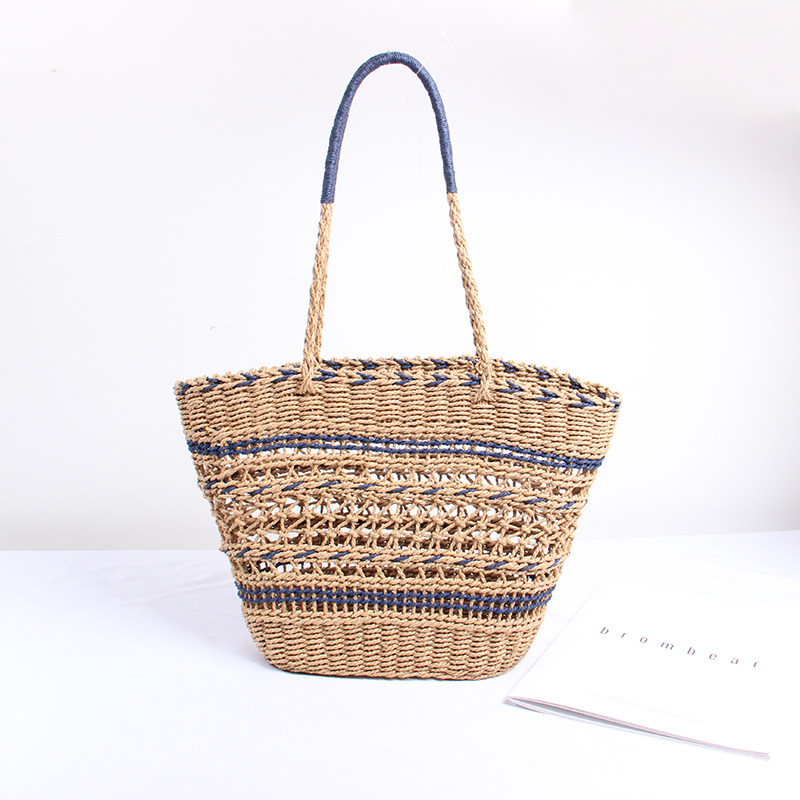 カゴバッグ ボーダー編み込み透かし模様のトート型かごバッグ