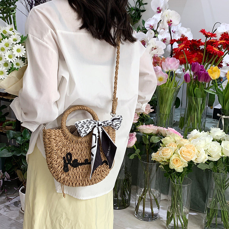 カゴバッグ スカーフ付き巾着型編み込みカゴバッグ