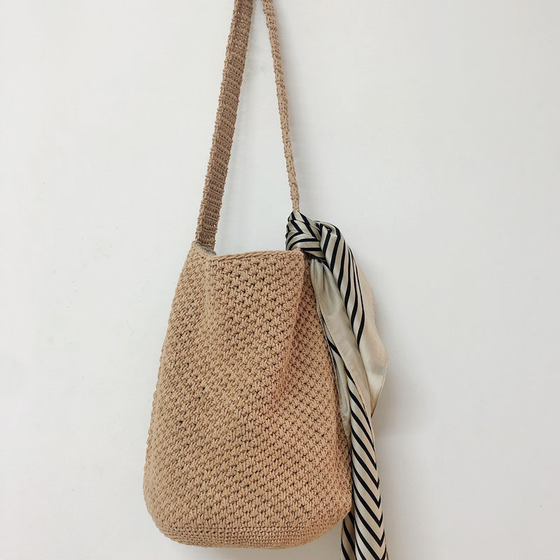 カゴバッグ スカーフ付き編み込みショルダーカゴバッグ