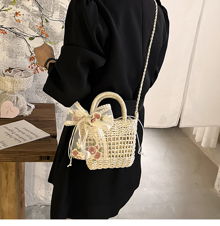 カゴバッグ 花柄リボン付き編み込みカゴバッグ