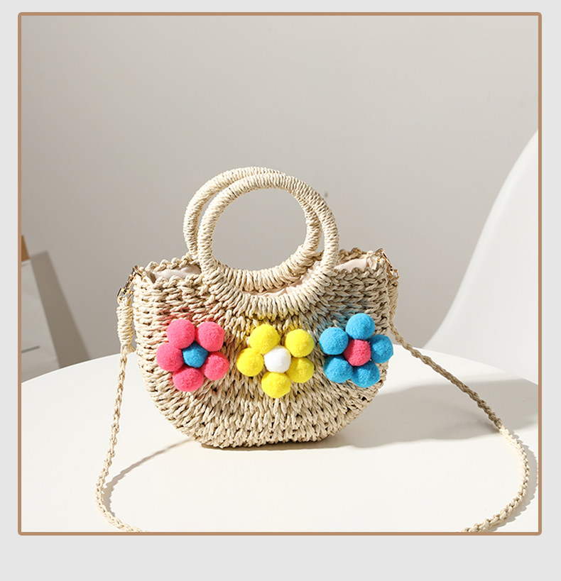 カゴバッグ 立体お花ぼんぼん飾り付き丸型持ち手カゴバッグ