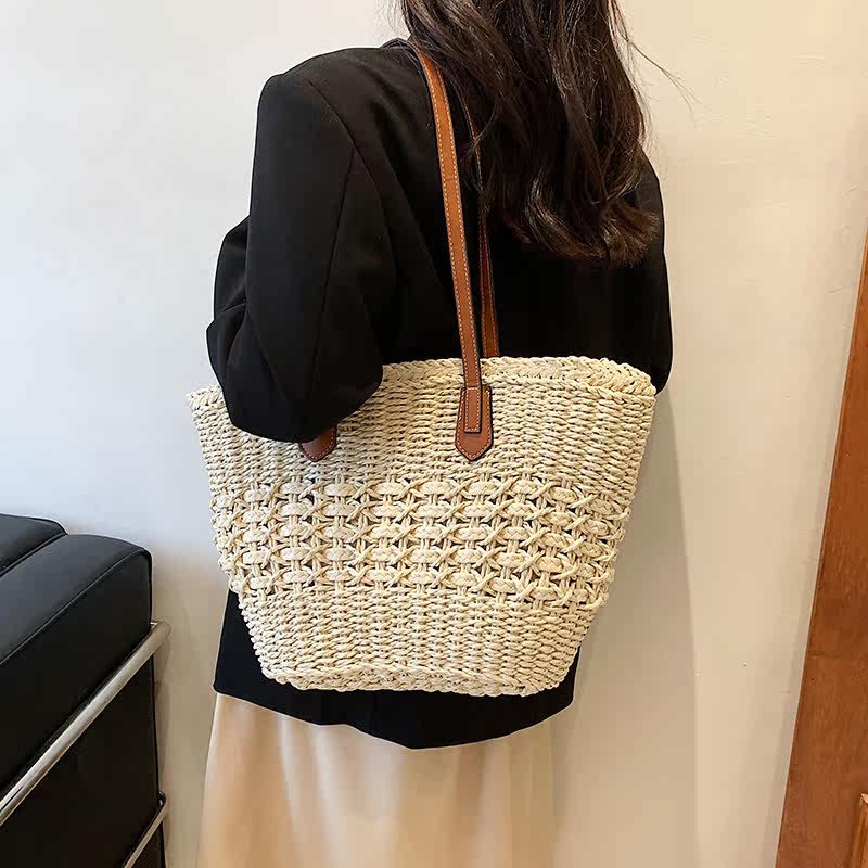 カゴバッグ 透かし編みデザインレザーハンドルトート