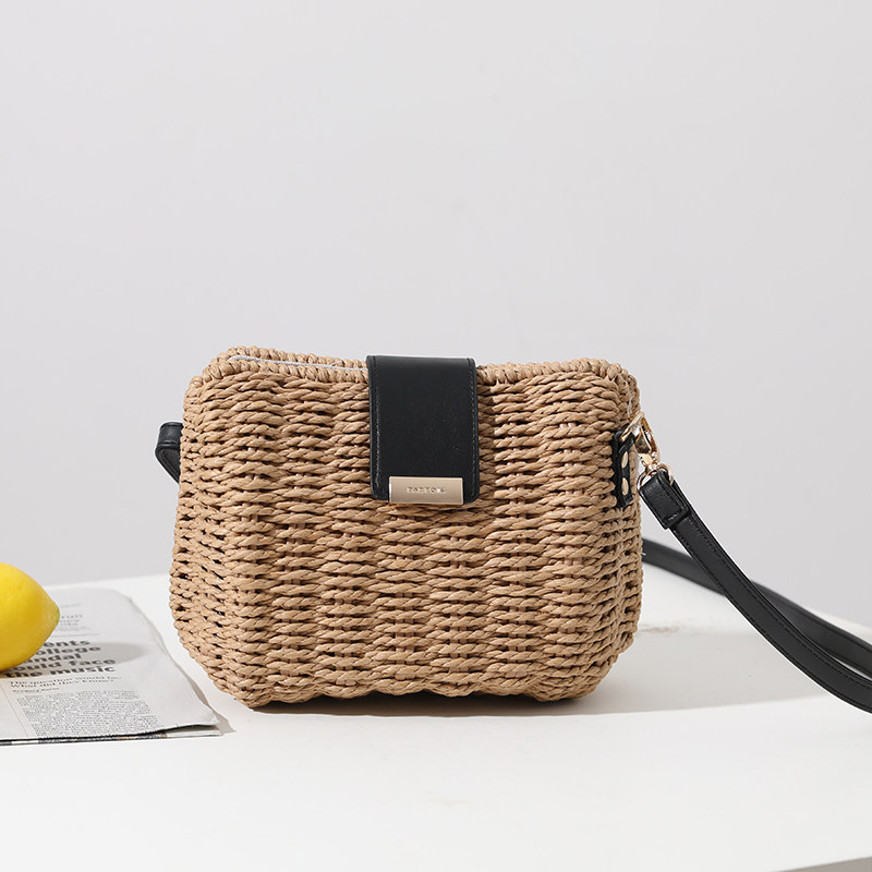カゴバッグ 編み込み素材のコンパクトショルダー付きハンドバッグ