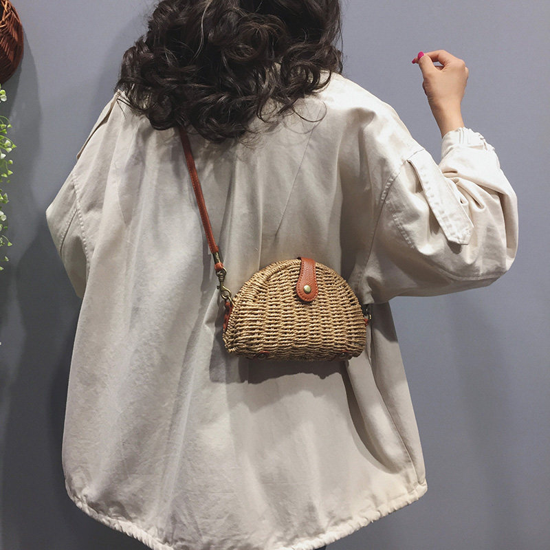 カゴバッグ 半円形編み込みショルダー付きカゴバッグ