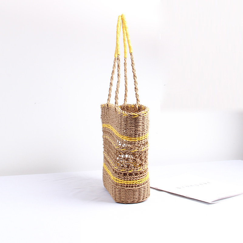 カゴバッグ ボーダー編み込み透かし模様のトート型かごバッグ