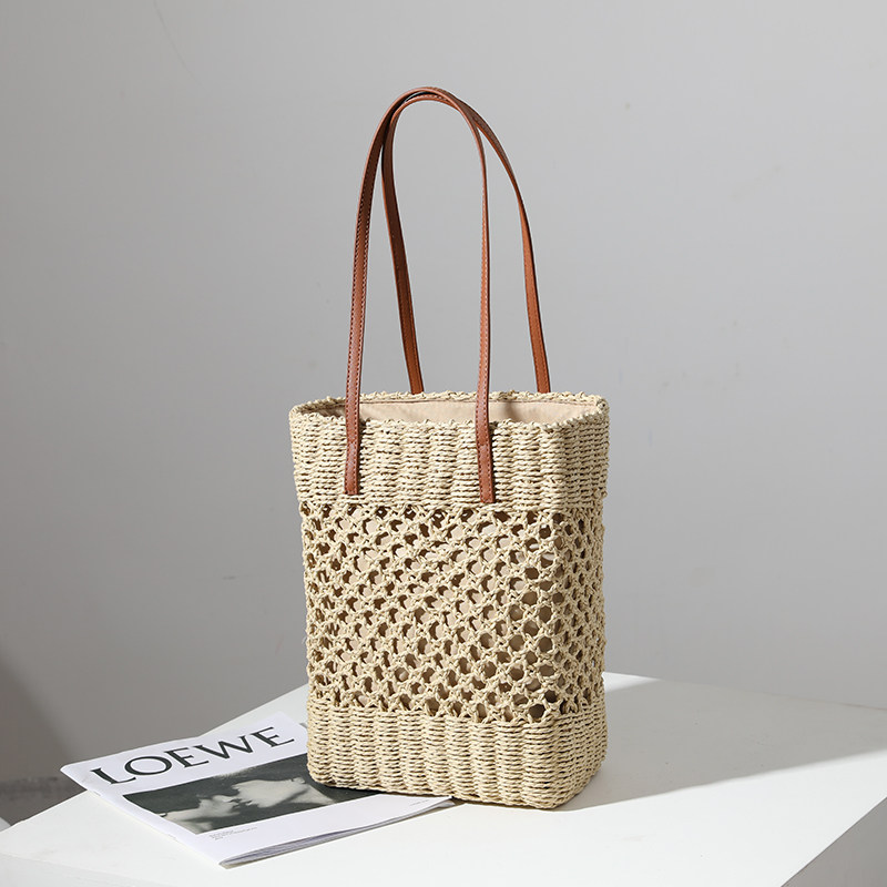 カゴバッグ 透かし編みがおしゃれな縦型カゴバッグ