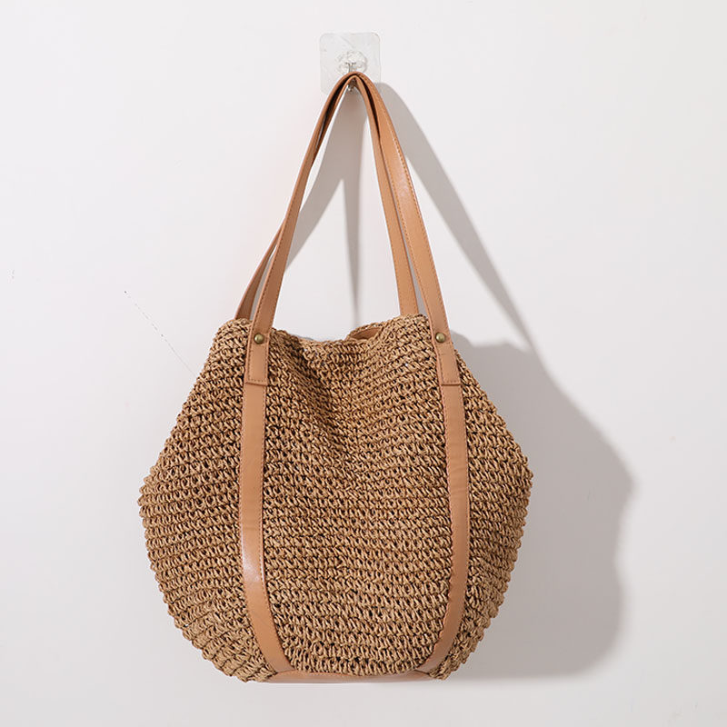 カゴバッグ 丸みのある編み込みカゴバッグトート型