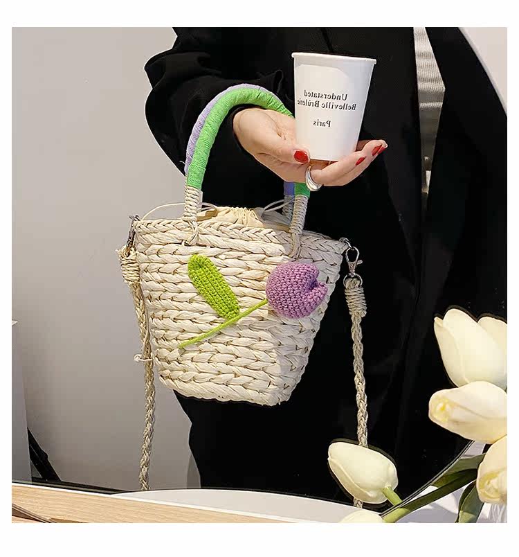 カゴバッグ フルーツモチーフ付き編み込みカゴバッグ