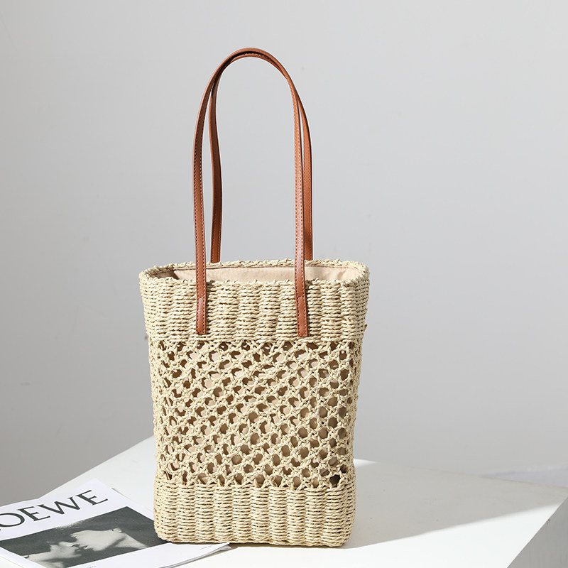 カゴバッグ 透かし編みがおしゃれな縦型カゴバッグ