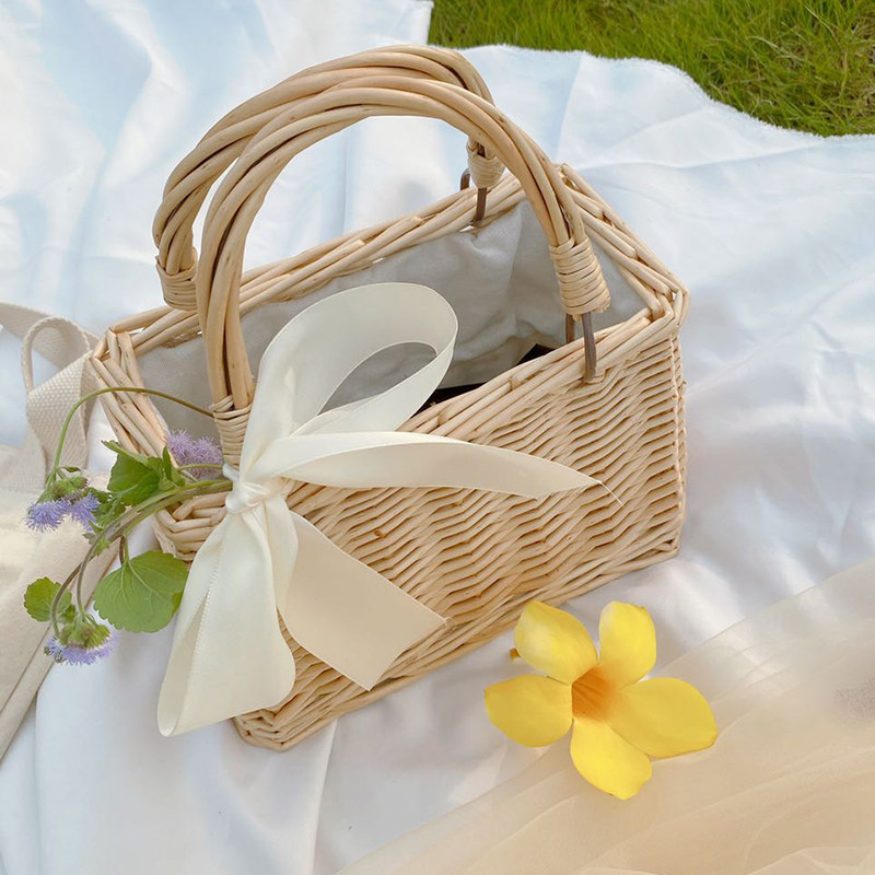 カゴバッグ リボン付き籐編みハンドバッグ型カゴバッグ