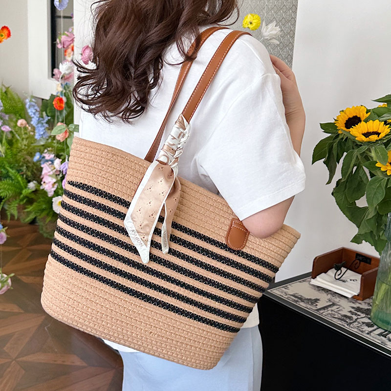 カゴバッグ シンプル素材感 夏の定番カゴトート