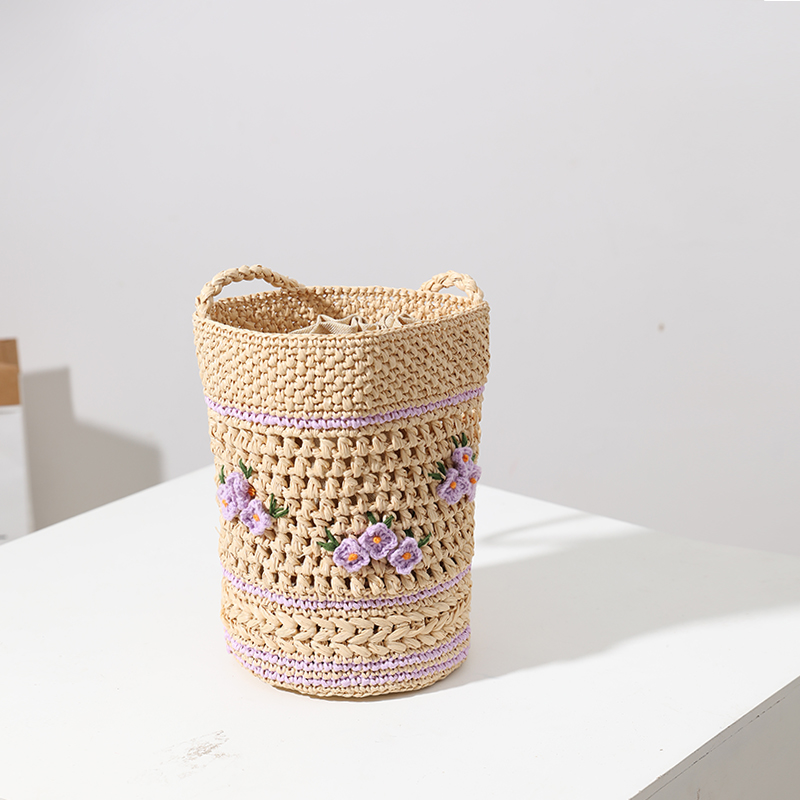 カゴバッグ 花柄刺繍入り円筒型編み込みカゴバッグ