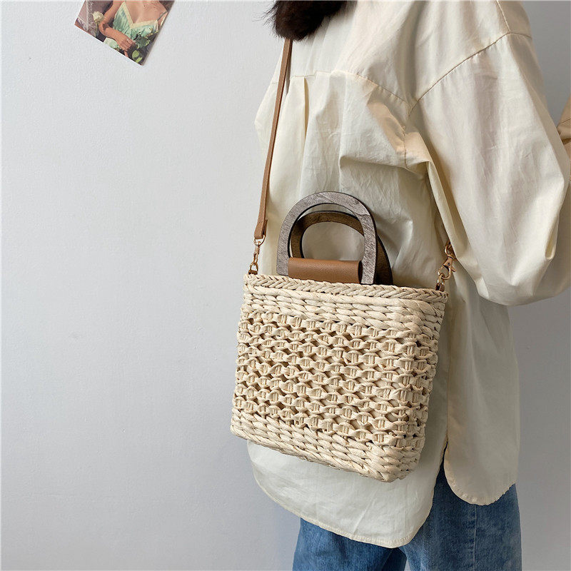 カゴバッグ 手編み風透かし編みスクエア型２way仕様かご鞄