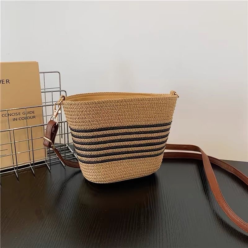 カゴバッグ ボーダー編み込みミニショルダー