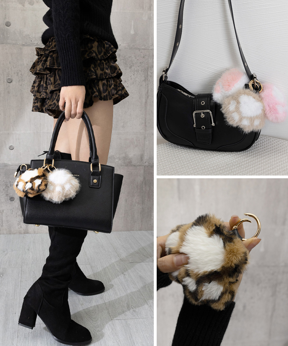 キーリング 猫の肉球もこもこファーキーホルダー