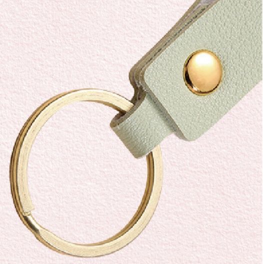 キーリング 本革一枚仕立てスナップボタン式レザーキーリング