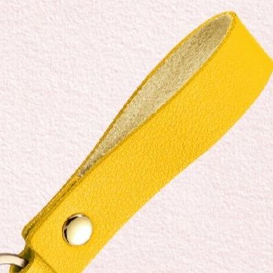 キーリング 本革一枚仕立てスナップボタン式レザーキーリング