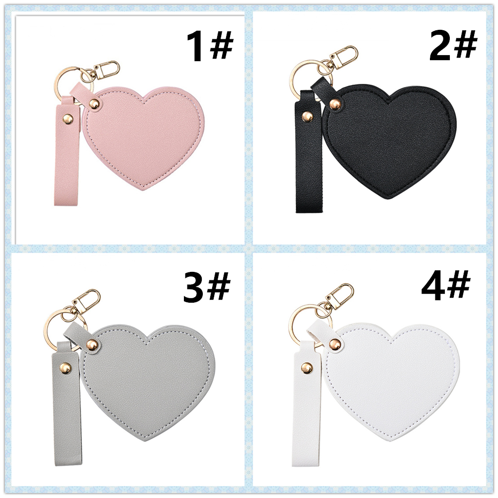 ハート型レザーチャーム付きキーリング