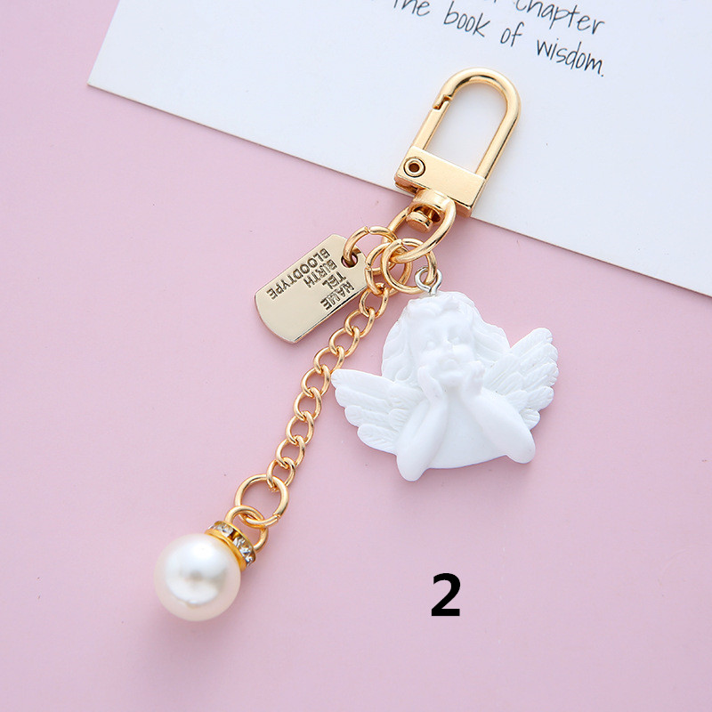 天使パールキーリング ハート型チャーム付き