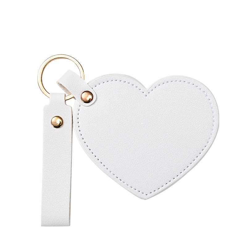 ハート型レザーチャーム付きキーリング