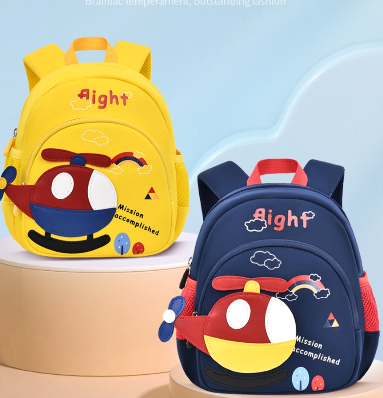 空飛ぶヘリコプターキッズリュック