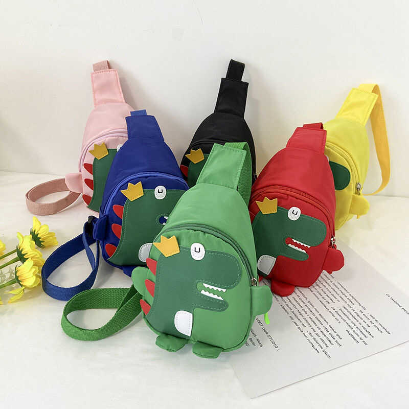 キッズリュック 恐竜王冠のキッズポシェット