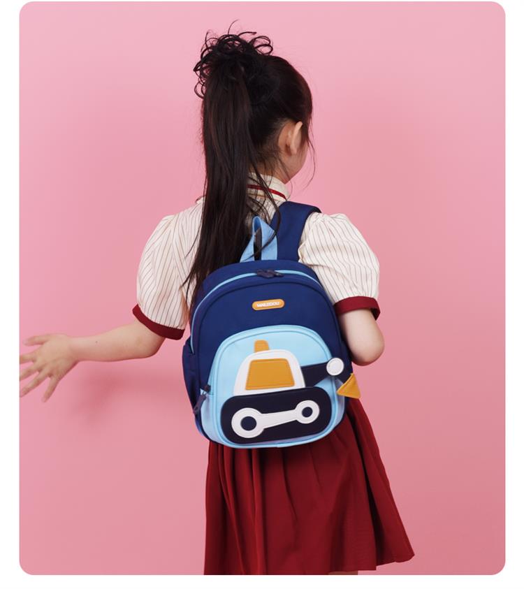 キッズリュック めかくしロボットリュック