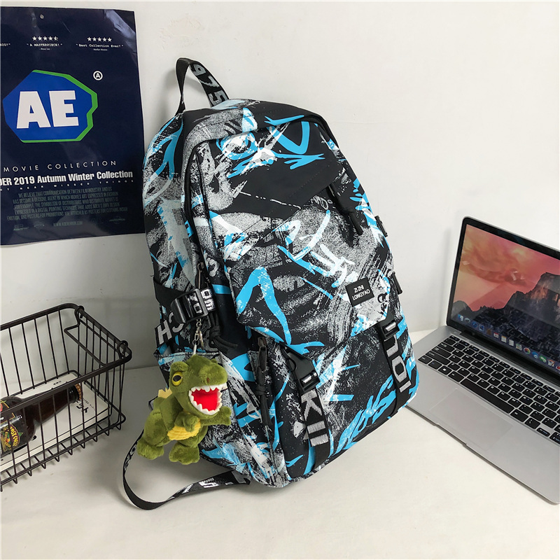 恐竜グッズ付き ストリートアート キッズリュック