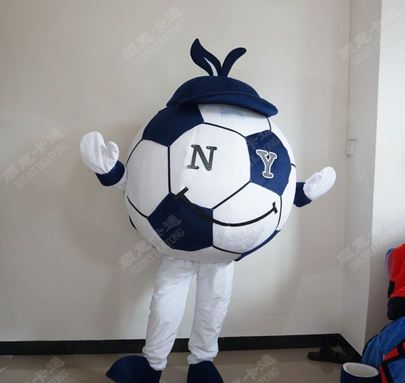 着ぐるみ サッカーボール野球ボールキャラクター着ぐるみ帽子付き