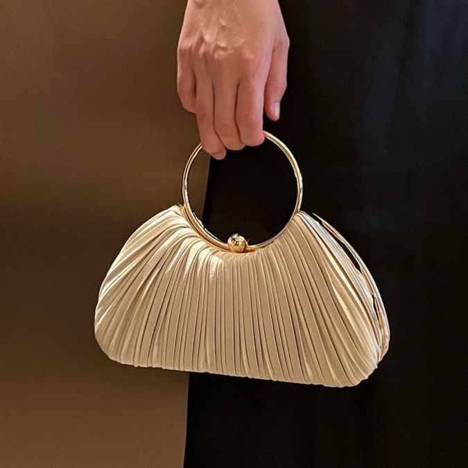 着物バッグ プリーツデザイン輪っか持ち手小型手提げ鞄
