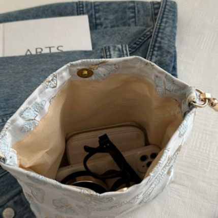 着物バッグ 蝶々刺繍和装風ショルダーバッグ