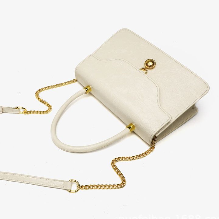 着物バッグ 金具装飾が華やぐ和装兼用ショルダーバッグ