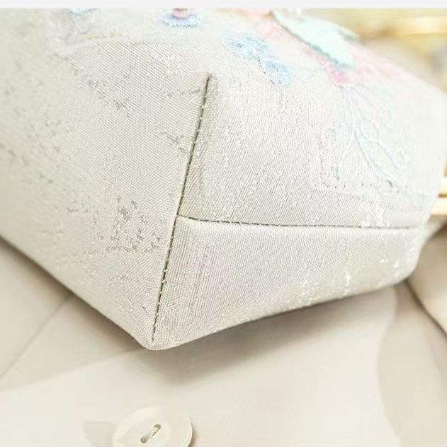 着物バッグ 花飾り刺繍がま口ショルダーバッグ